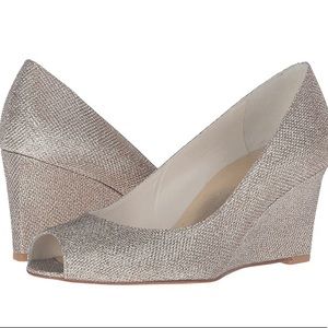 Stuart Weitzman ANNAFORM Platinum Noir